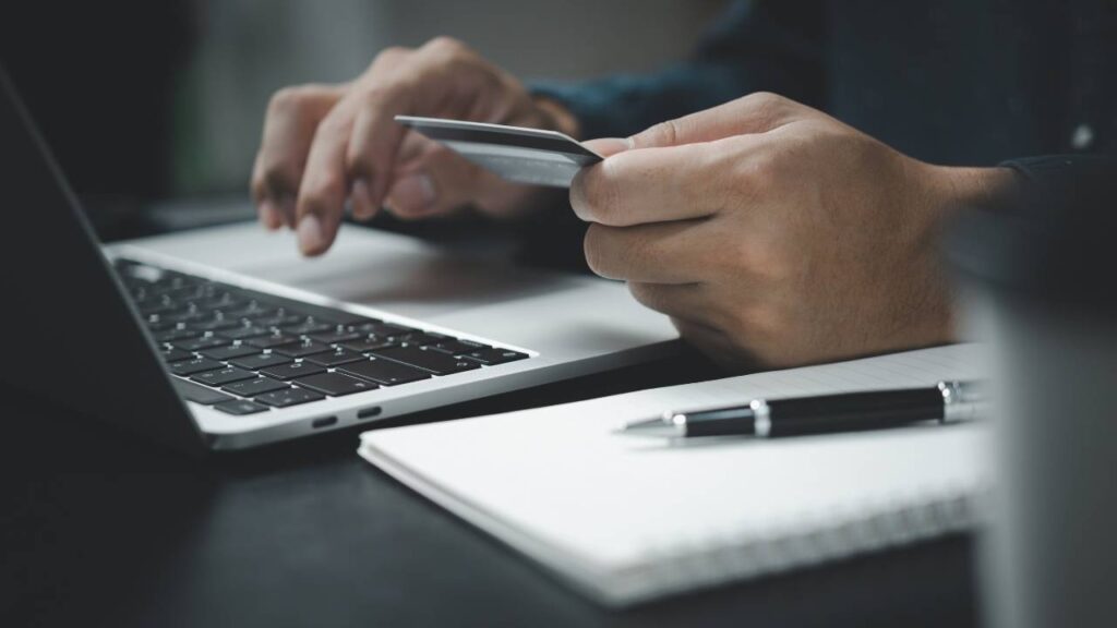 How to Improve Your 677 Credit Score