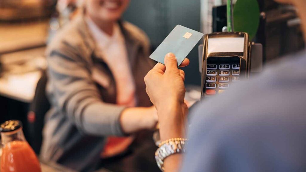 How to Find Out How Many Credit Cards You Have (and Why It Matters)